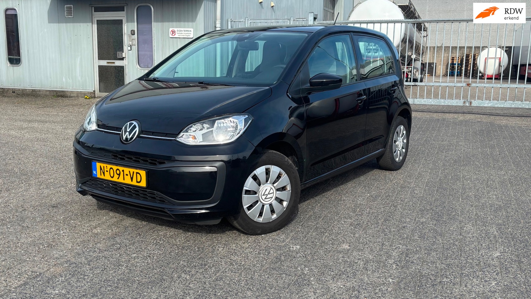 Volkswagen Up! - 1.0 1.0, Nap, Apk, Airco, 5-Drs, Elek pkt, 1e eig! - AutoWereld.nl