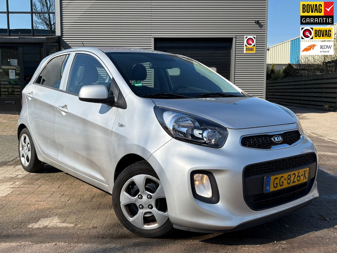 Kia Picanto - 1.0 CVVT ComfortLine 1.0 CVVT ComfortLine nieuwe apk - AutoWereld.nl