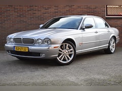 Jaguar XJR - 4.2 V8 S/C '03 Youngtimer Leder Clima Cruise Inruil mogelijk Kantel schuif 396 pk