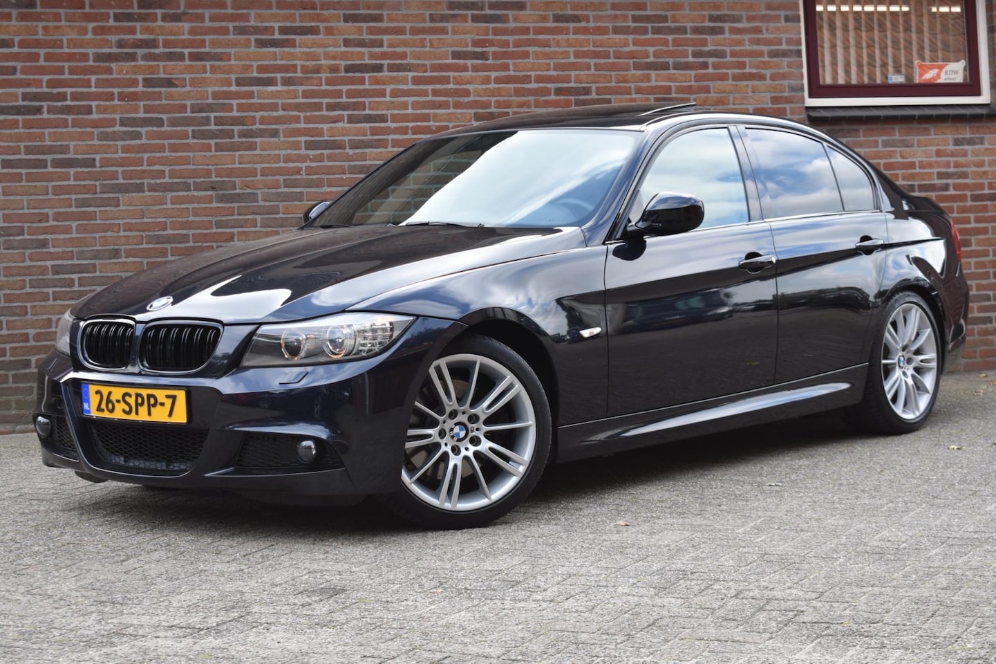 BMW 3-serie - 330i Carbon Sport Edition '12 M Pakket Leder Clima Xenon Navi Cruise Inruil mogelijk - AutoWereld.nl