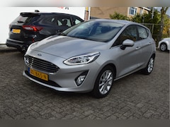 Ford Fiesta - 100PK EcoBoost Titanium Clima / Apple, android / Cruise / Lane ass