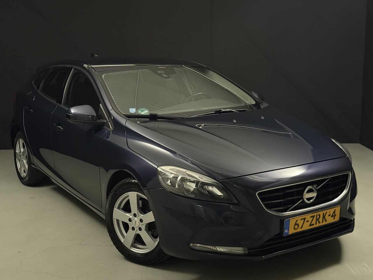 Volvo V40 - 1.6 T3 NAVI*6-BAK* - AutoWereld.nl