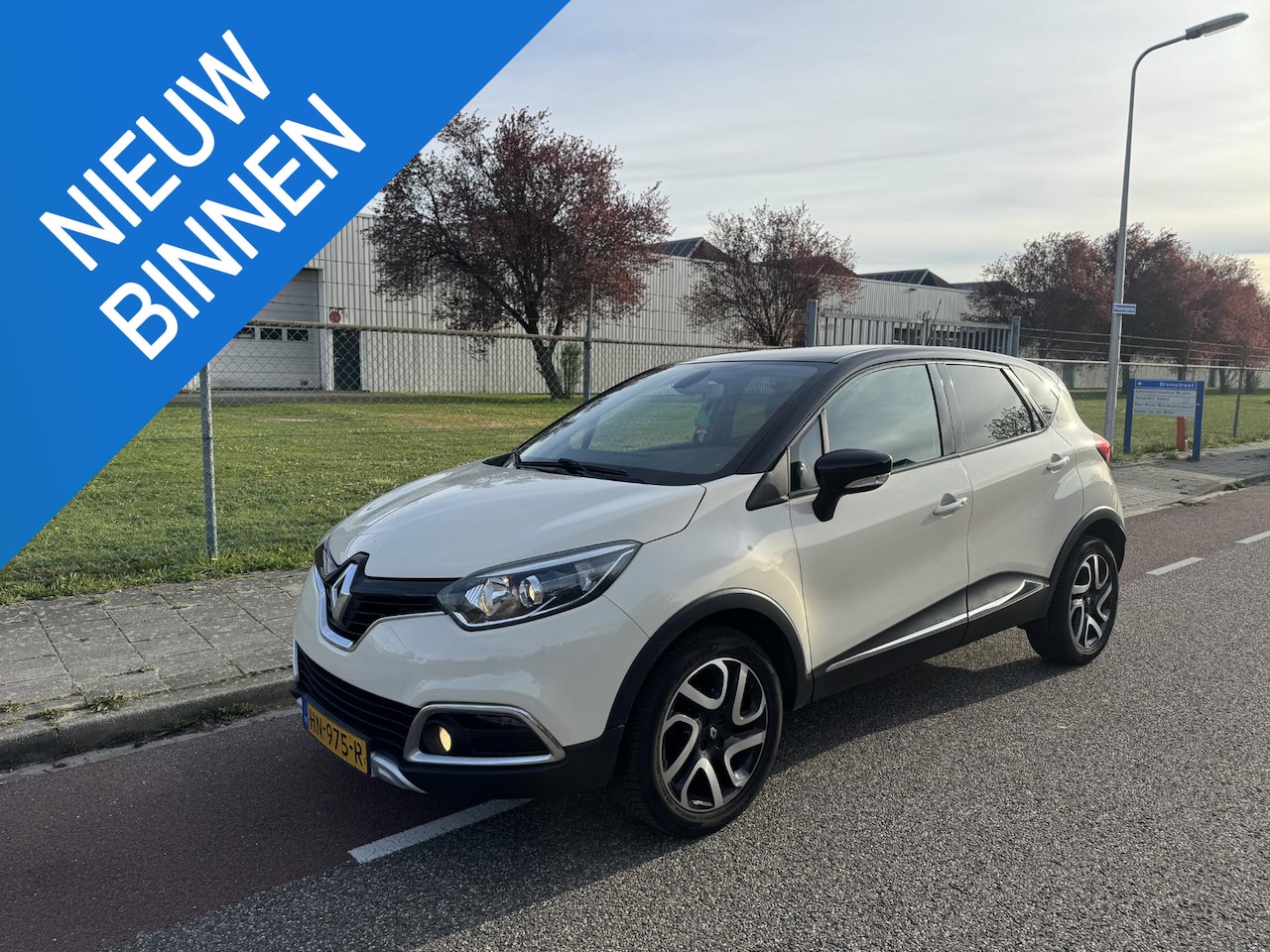 Renault Captur - 0.9 TCe Xmod nwe Ketting|Grote beurt|Leer|CAMERA|NAP| - AutoWereld.nl