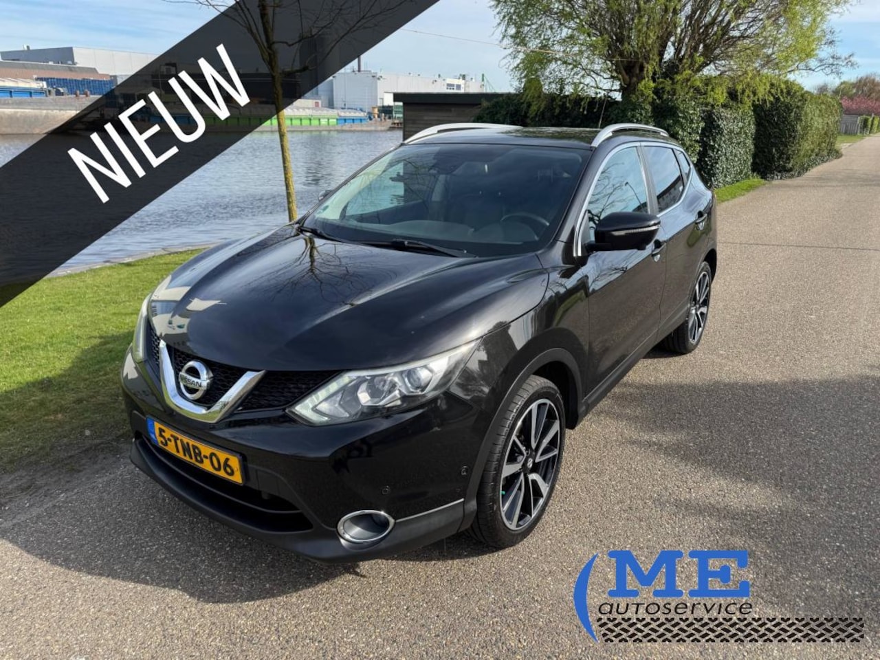 Nissan Qashqai - 1.2 Tekna|Leer|trekhaak|pdc| - AutoWereld.nl