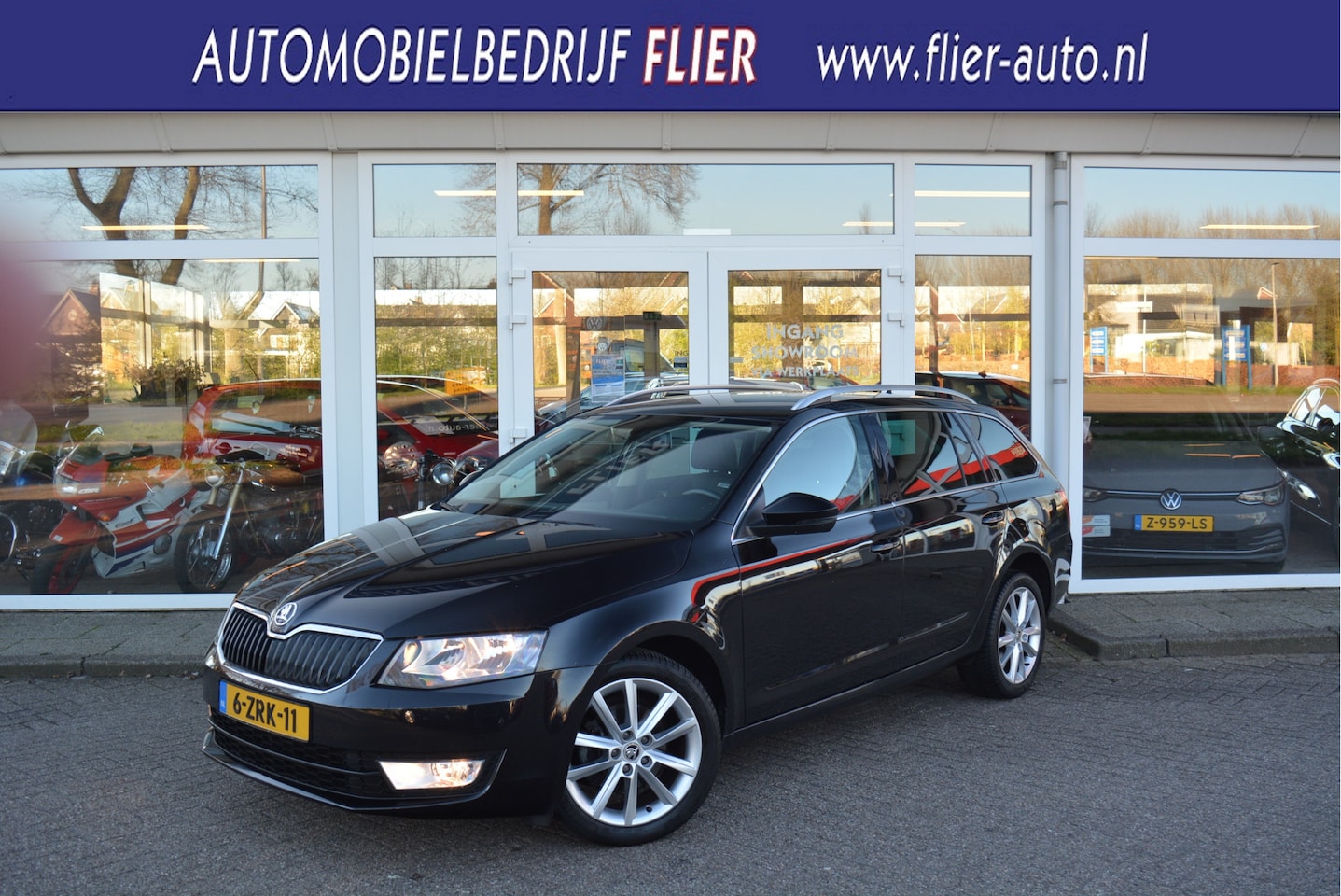 Skoda Octavia Combi - 1.4 141PK TSI Greentech Ambition Businessline ✅ Trekhaak ✅ PDC ✅ Orig. NL ✅ NAP ✅ - AutoWereld.nl