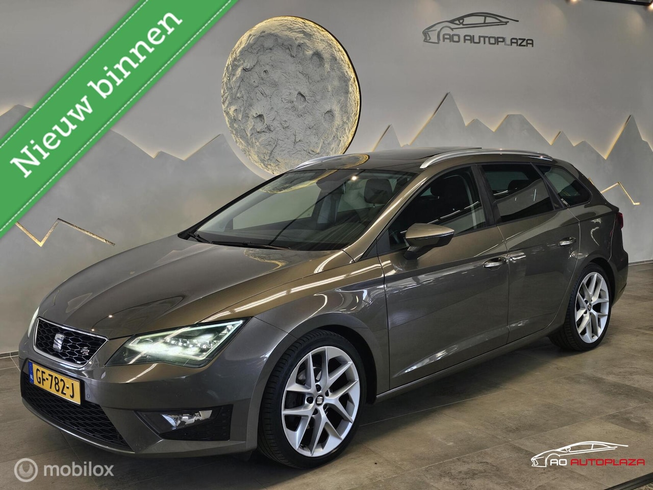 SEAT Leon ST - 1.4 TSI ACT FR Dynamic DSG Panorama/Trekhaak/Seat Sound - AutoWereld.nl
