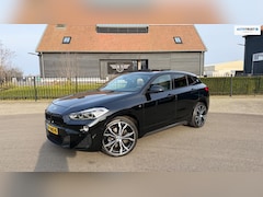 BMW X2 - SDrive20i High Exe M-Pakket Panoramadak leer Navi Head-Up Camera