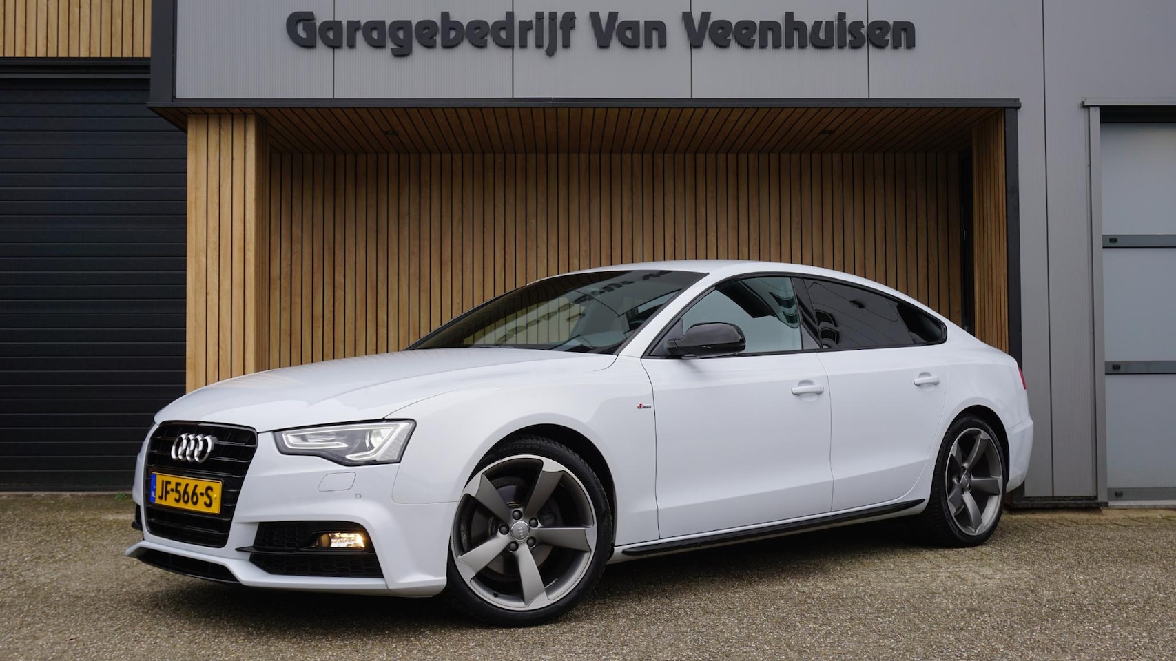 Audi A5 Sportback - 1.8 TFSI 177pk 2x S-Line *Black Optik* Alcantara/Leder 19inch Rotor Xenon A-Camera *Suzuka - AutoWereld.nl