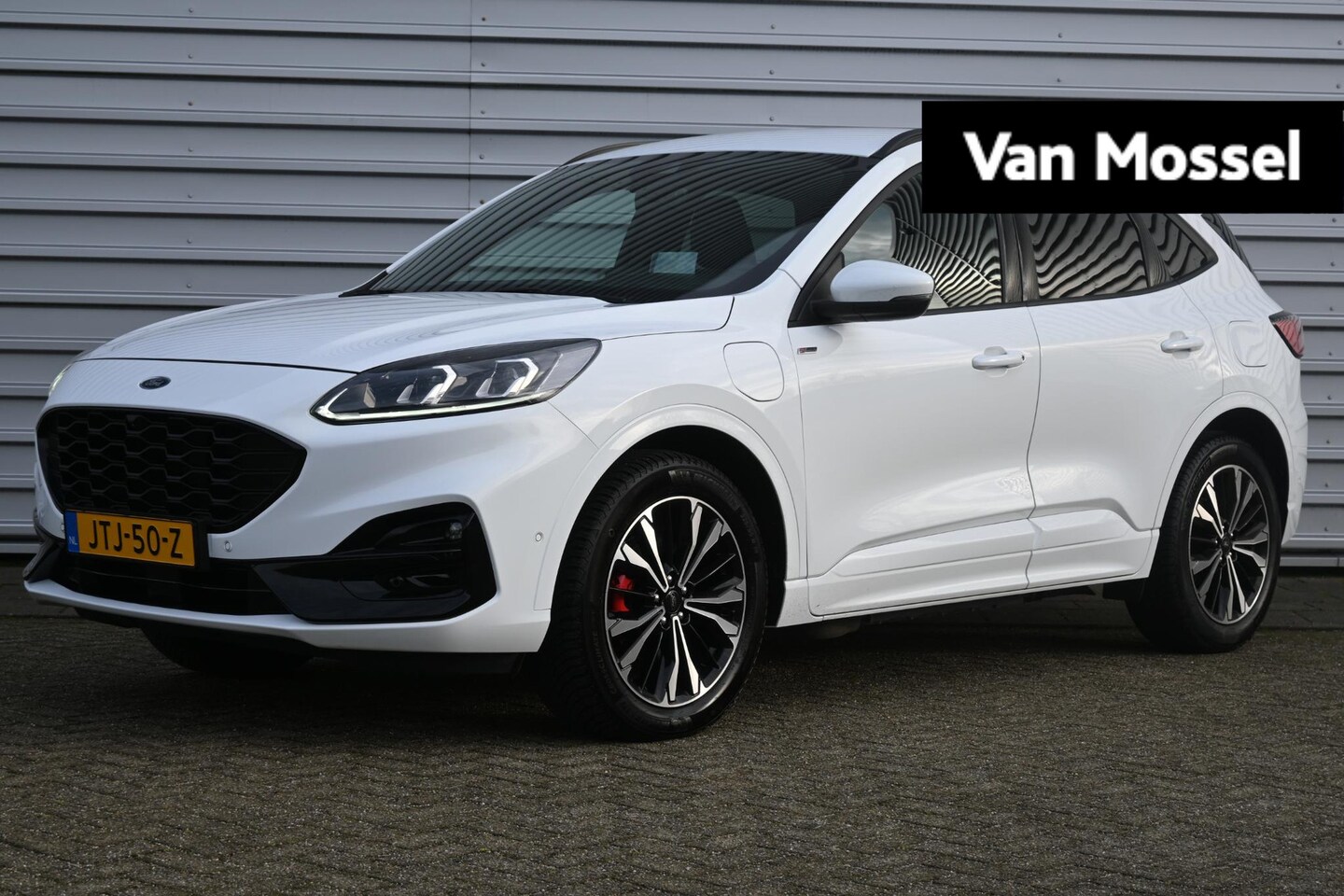 Ford Kuga - 2.5 PHEV ST-Line X | Navigatie | Trekhaak | Winter Pack | BOMVOL! - AutoWereld.nl
