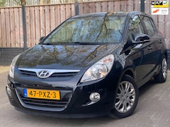 Hyundai i20 - 1.4i i-Motion NL Auto - 1e Eigenaar - Apk - Airco -Automaat