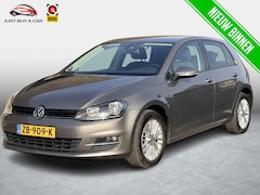 Volkswagen Golf - 1.2 TSI Business Edition R Connected / Stoelverwarming / Camera / Cruise Control / Climate