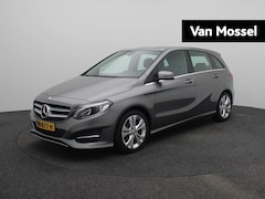 Mercedes-Benz B-klasse - 180 Ambition Automaat | Airco | Navigatie| Cruise Control | Trekhaak |