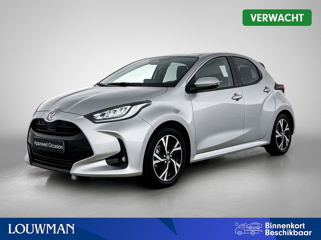Toyota Yaris - 1.5 Hybrid 115 Dynamic Limited Onderweg-naar-dealer - AutoWereld.nl