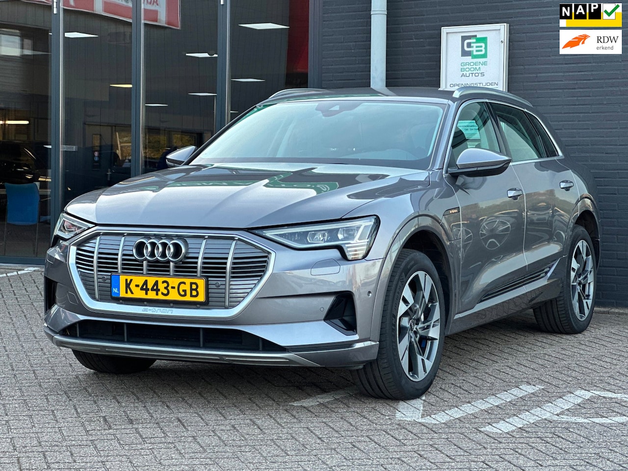 Audi e-tron - 55 quattro Business edition 95 kWh/CARPLAY/NAVI/NETTE STAAT!! - AutoWereld.nl