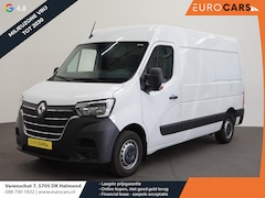 Renault Master - T33 2.3 dCi 135 L2H2 BPM VRIJ Airco Cruise control Parkeersensoren Navigatie Trekhaak