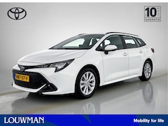 Toyota Corolla Touring Sports - Hybrid 140 Dynamic | Stoelverwarming | Navigatie | Parkeersensoren voor en achter | Faceli