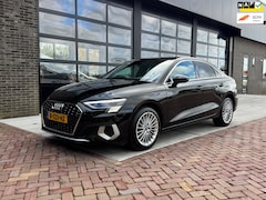 Audi A3 Limousine - 35 TFSI Business edition | Digi dash | Camera | Keyless |