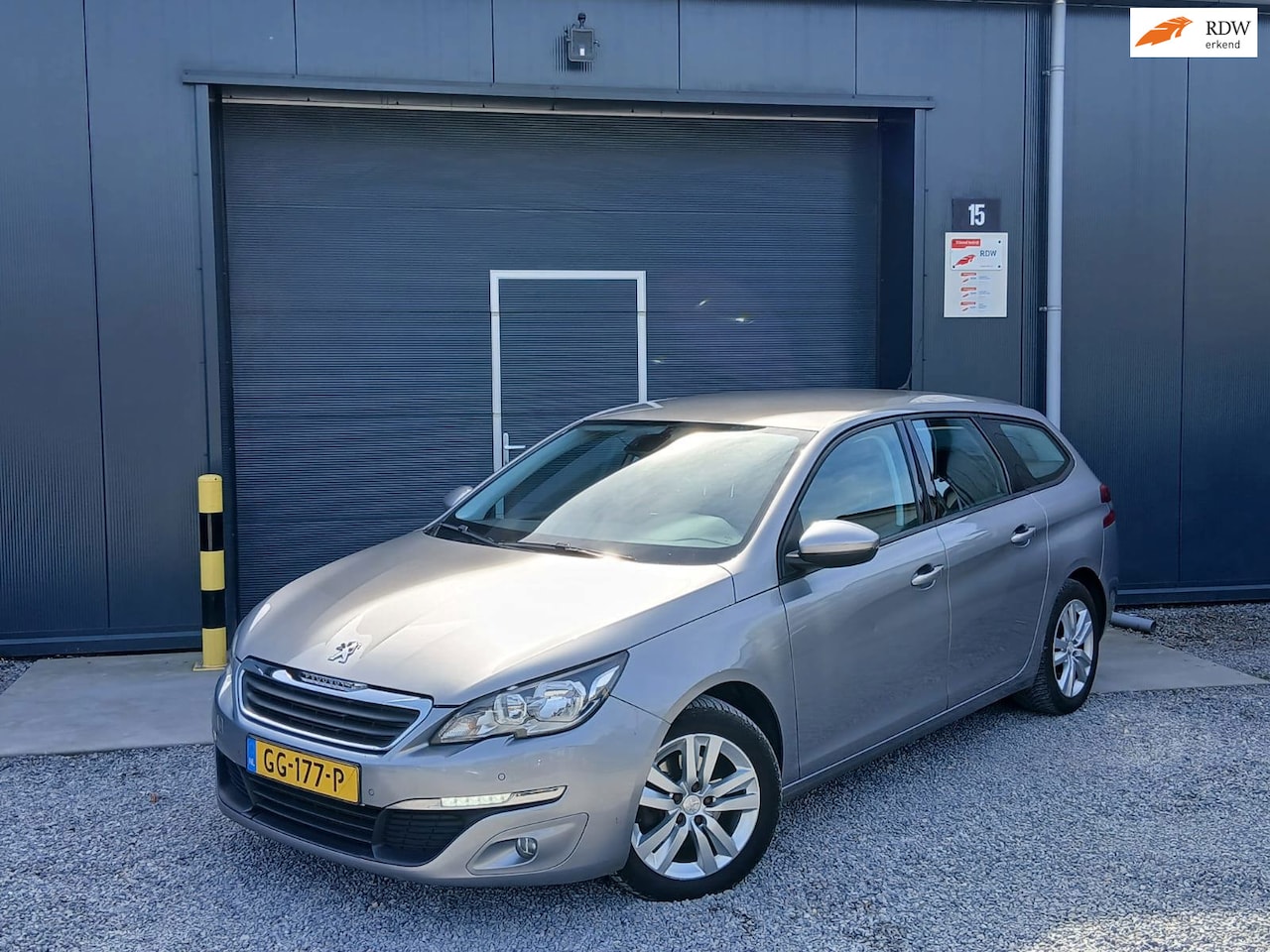 Peugeot 308 SW - 1.2 e-THP Allure 1.2 e-THP Allure, NAP, AIRCO - AutoWereld.nl
