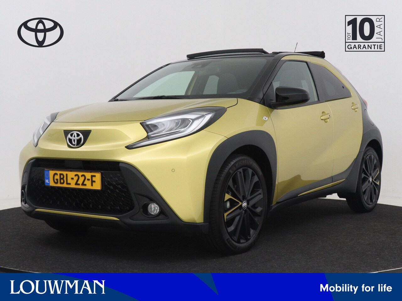 Toyota Aygo X - 1.0 VVT-i S-CVT Premium | Automaat | - AutoWereld.nl