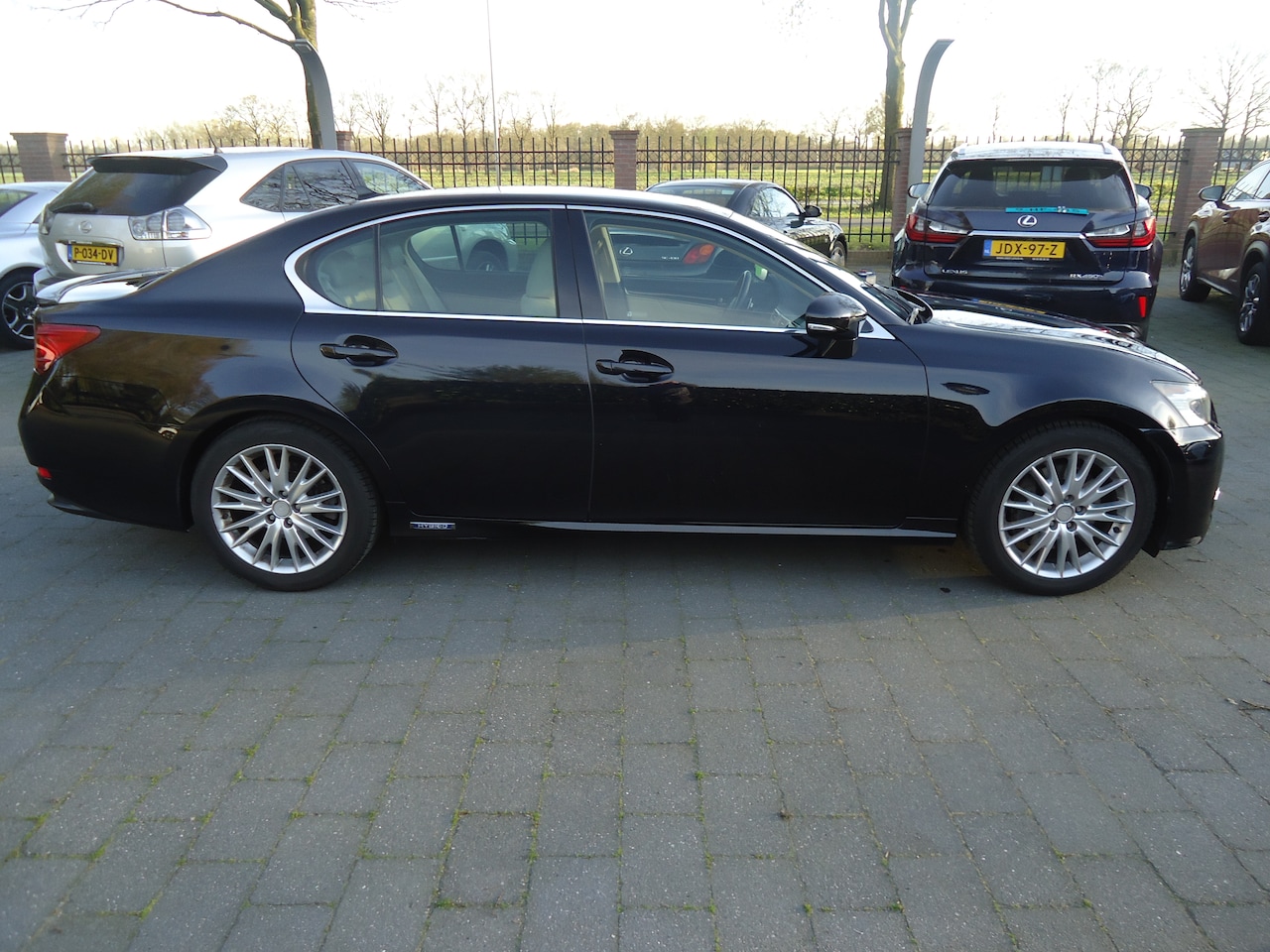 Lexus GS - 300h Business Line Pro nederlandse auto met nap