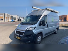 Peugeot Boxer - 330 2.0 BlueHDI L2H2 Premium Pack