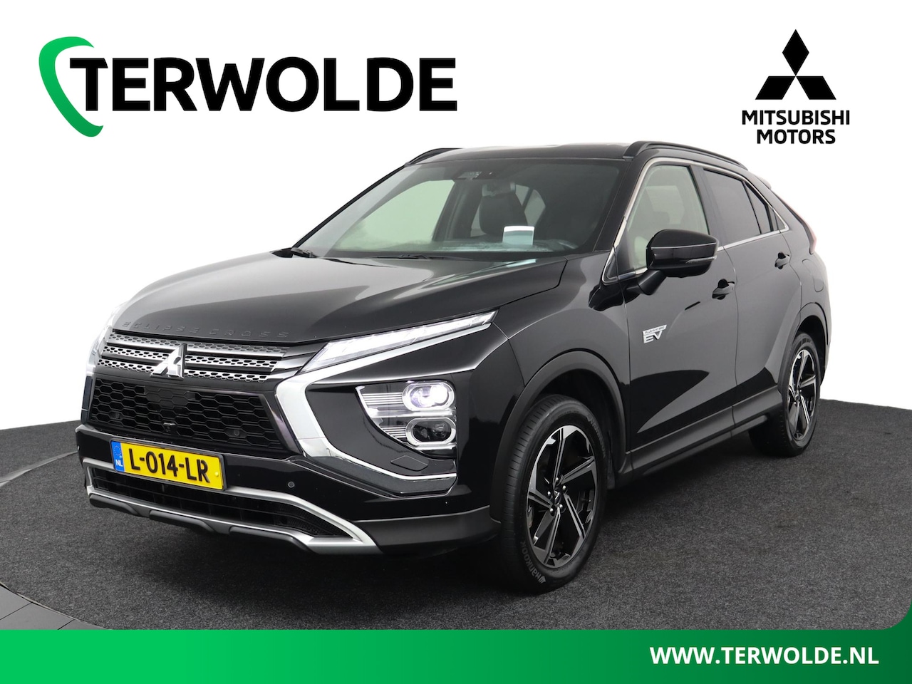 Mitsubishi Eclipse Cross - 2.4 PHEV 4WD First Edition | 360° Camera | Adaptive Cruise Control | Climate Control | Ele - AutoWereld.nl