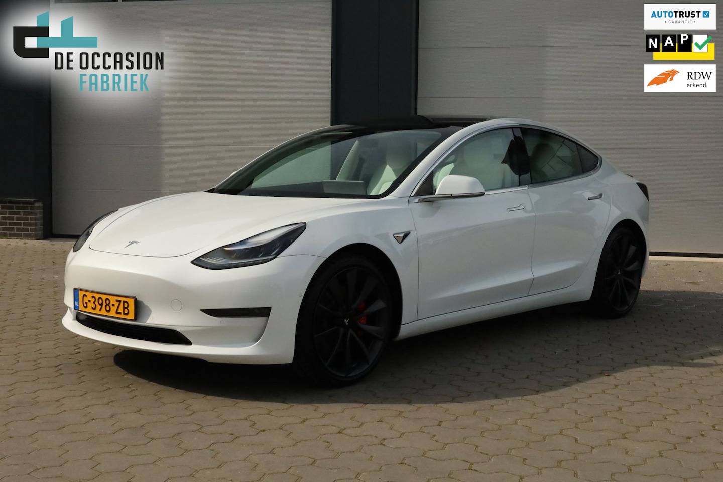 Tesla Model 3 - Performance AWD 75 kWh - AutoWereld.nl