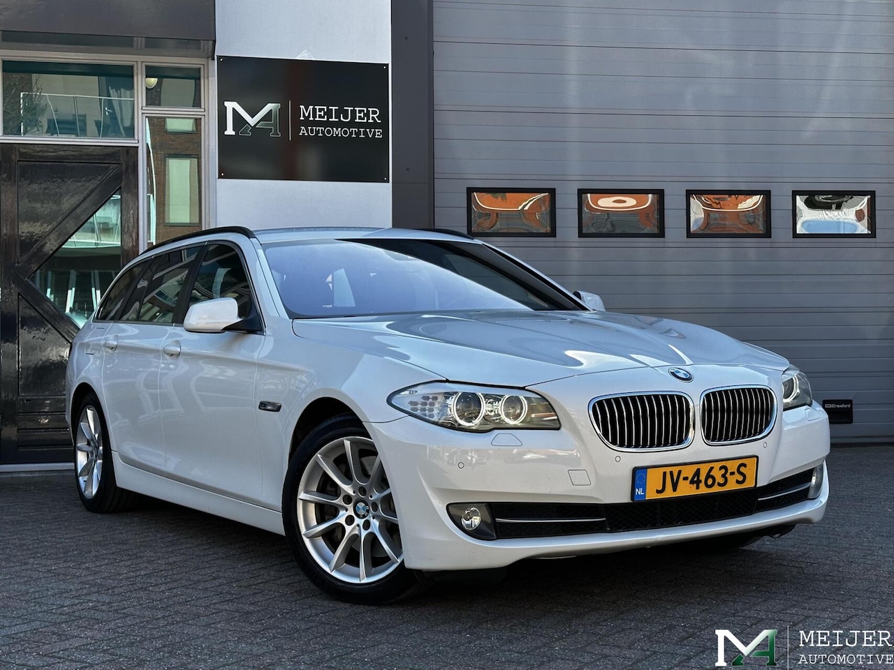 BMW 5-serie Touring - 528i High Executive|HUD|Memory|Leder|Lane|Stoelv.|IAS|Elek.klep|Xenon|PDC - AutoWereld.nl