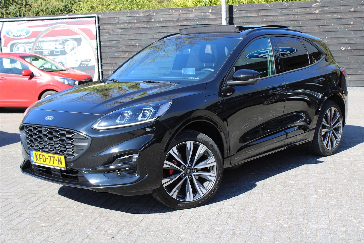 Ford Kuga - ST-Line X 2.5 PHEV Automaat 225pk, Panoramadak, Design, Driver Assistance, Technology en W - AutoWereld.nl