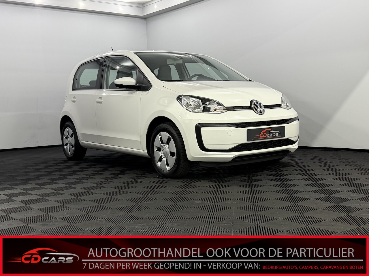 Volkswagen Up! - 1.0 BMT move up! Airco, A start stop, Radio, Bluetoth - AutoWereld.nl