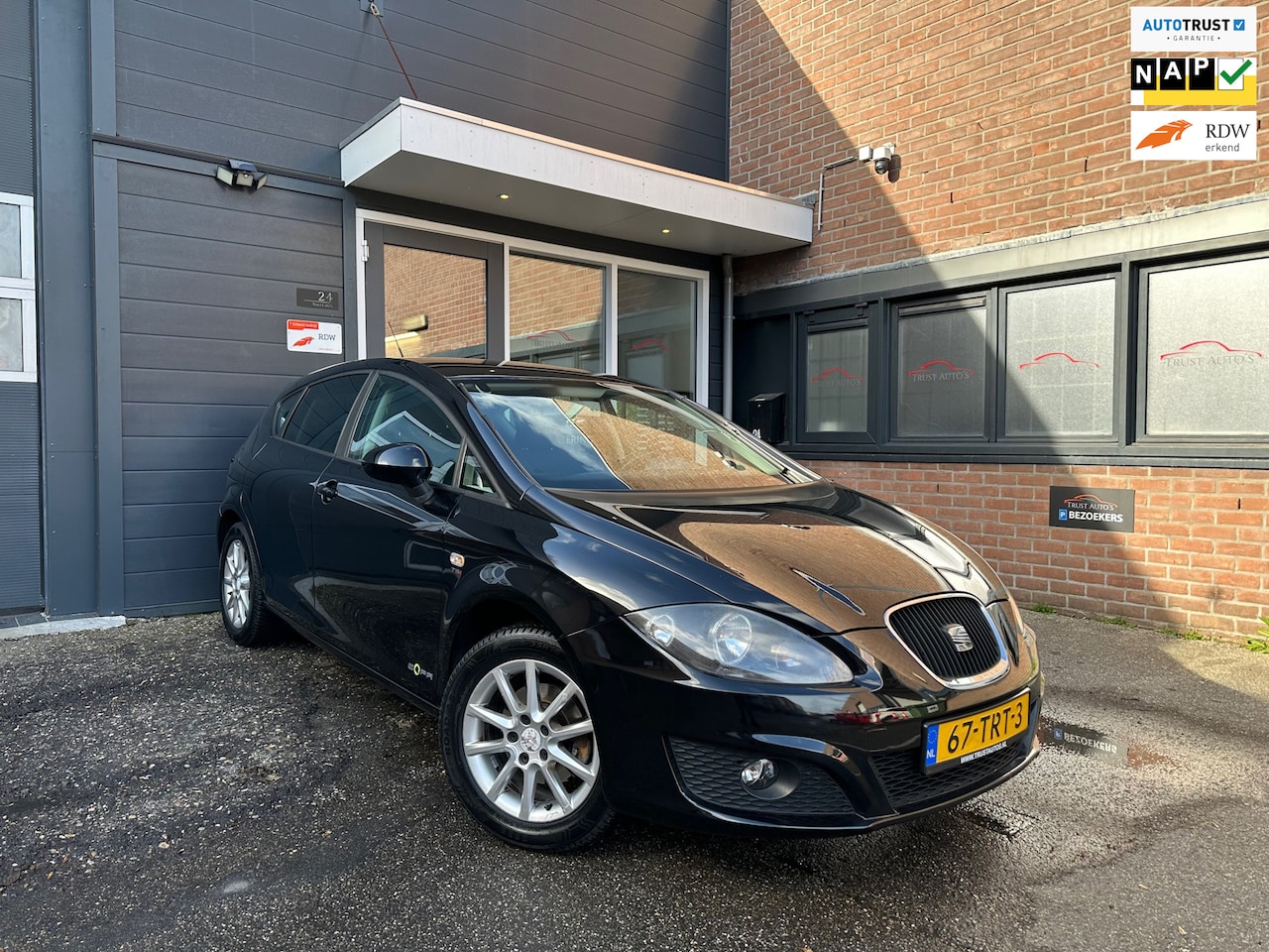 SEAT Leon - 1.2 TSI Ecomotive Businessline COPA|Nap|Pdc|Cruise|Navi - AutoWereld.nl