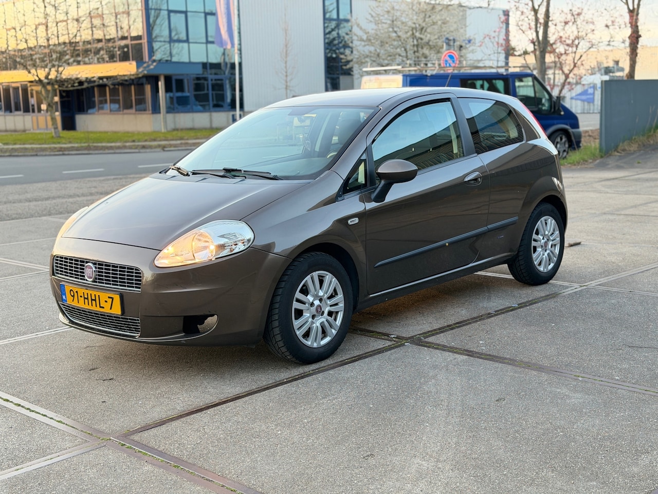 Fiat Grande Punto - 1.2 Edizione Lusso 1.2 Edizione Lusso - AutoWereld.nl
