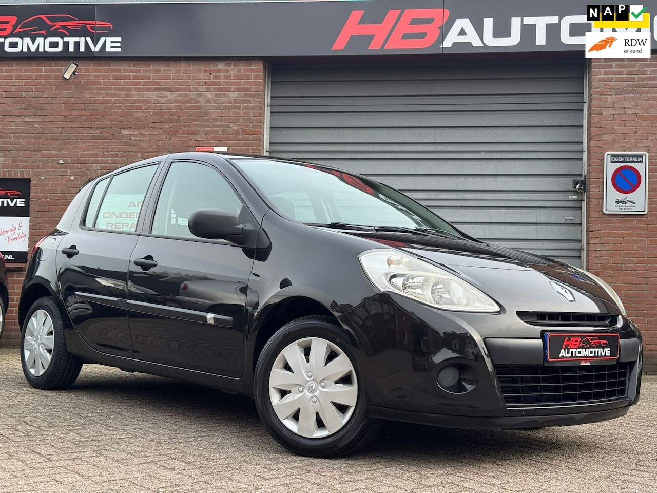 Renault Clio - 1.2 Special Line AIRCO/NAP/EL RAMEN/NAVI/APK . - AutoWereld.nl