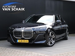 BMW 7-serie - 750e xDrive | M SPORT | B&W | MEMORY | PANO | FOND- THEATER | 4W. STEERING | LEDER | 360°