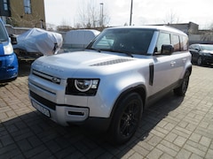 Land Rover Defender 110 - 3.0 P400 110 GRIJS KENTEKEN/PANO/LANE/VIRTUAL/CAMERA
