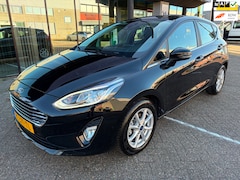 Ford Fiesta - 1.0 EcoBoost Titanium X / keyless / Carplay / PDC