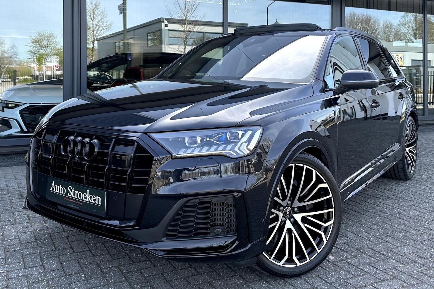 Audi Q7 - 55 TFSIe Quattro S-Line RS Leder Pano Laser B&O - AutoWereld.nl