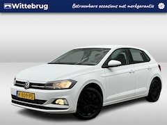 Volkswagen Polo - 1.0 TSI Comfortline / Navigatie / App connect / Parkeersensoren V+A / Adaptive cruise cont
