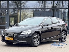 Volvo V40 - 1.5 T2 Nordic+ | Automaat | Pano | Leer |Cruise |Led | Camera