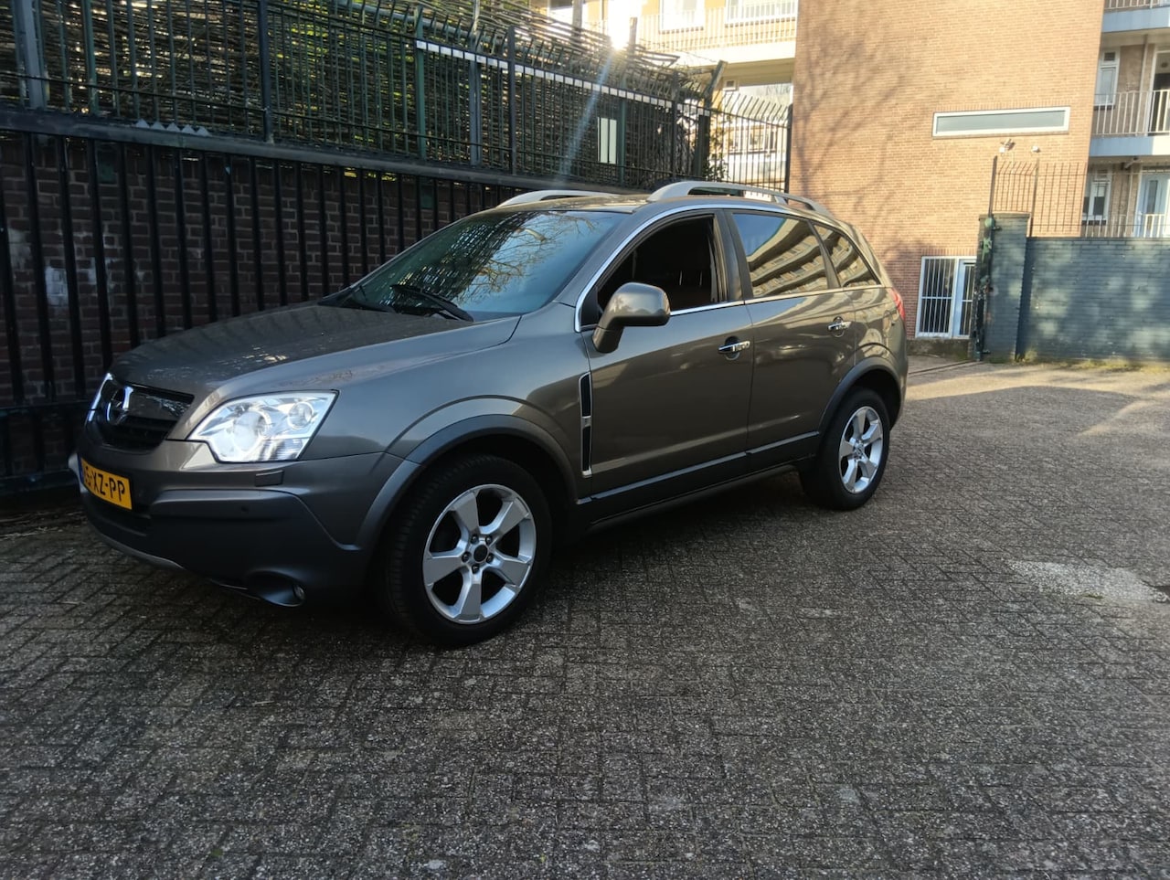 Opel Antara - 3.2 V6 Cosmo Alleen voor Export of Handel APK tot Oktober 2026 - AutoWereld.nl