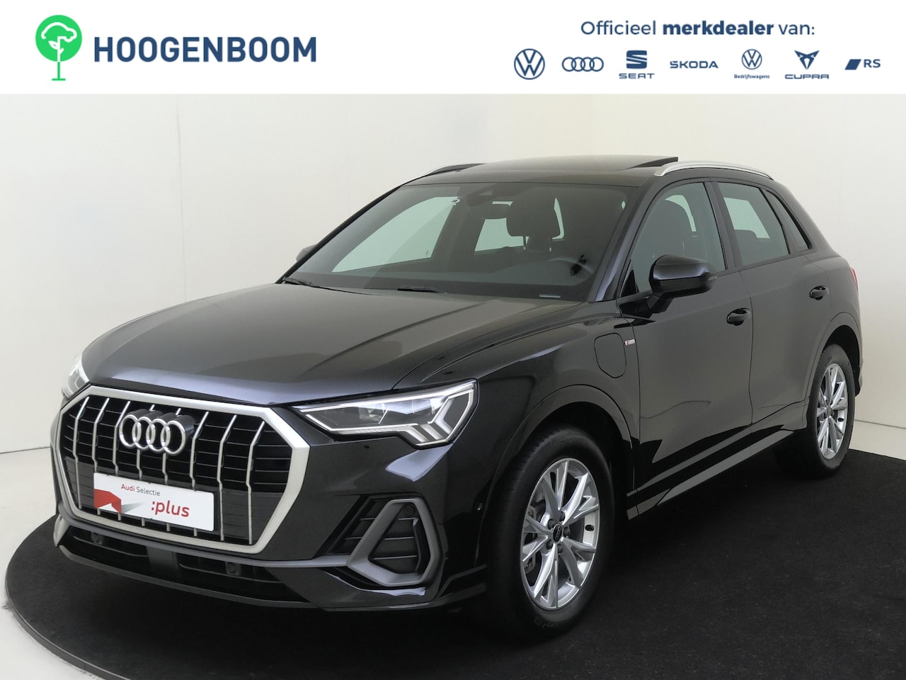 Audi Q3 - 45 TFSI e S edition | SoH 94% | Panoramadak | Parkeerassistent | Keyless | Lederen bekledi - AutoWereld.nl