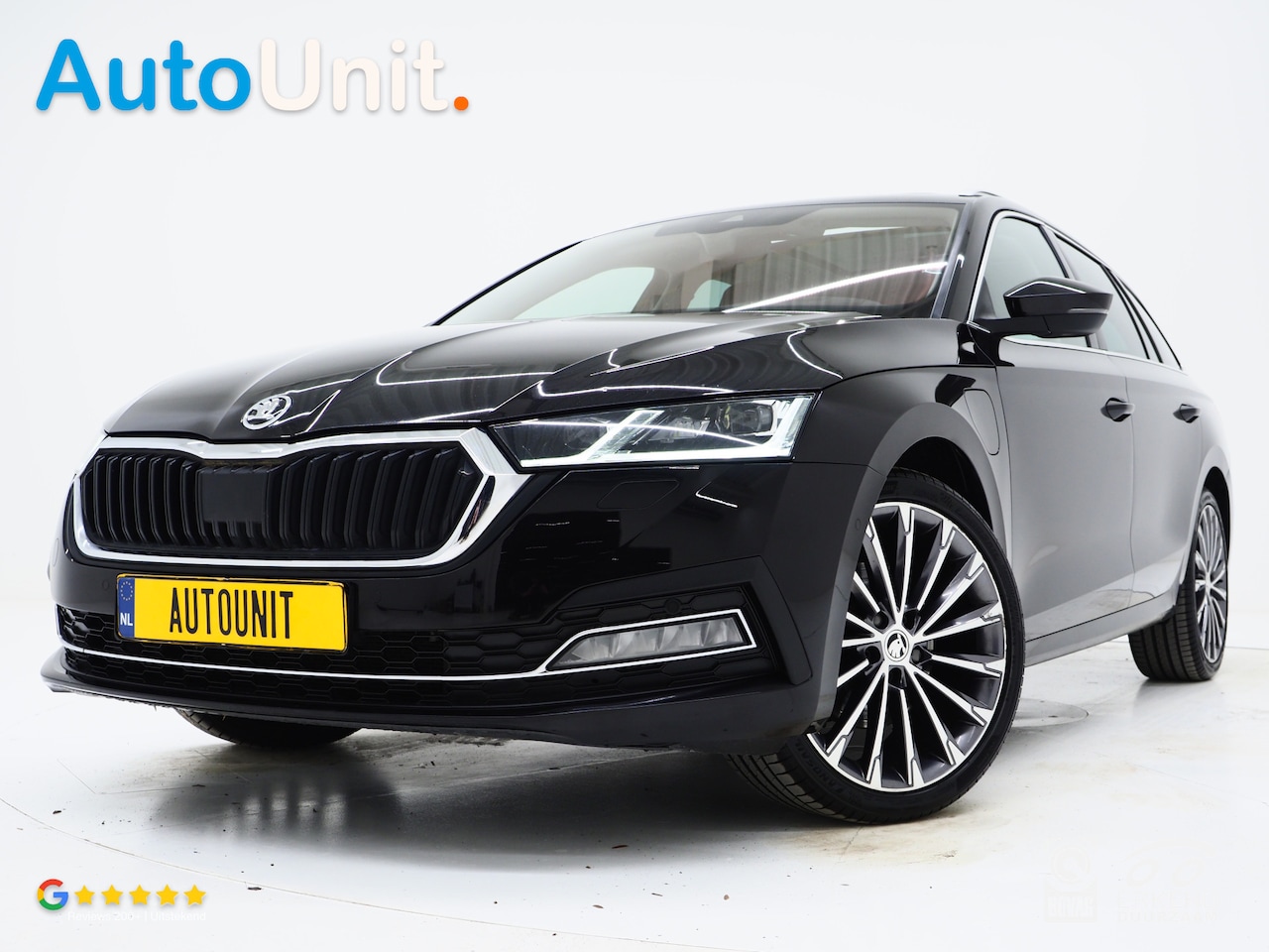 Skoda Octavia Combi - 1.4 TSI iV PHEV Style | Panoramadak | Leder | Canton | HUD | Camera | Massage | Keyless | - AutoWereld.nl