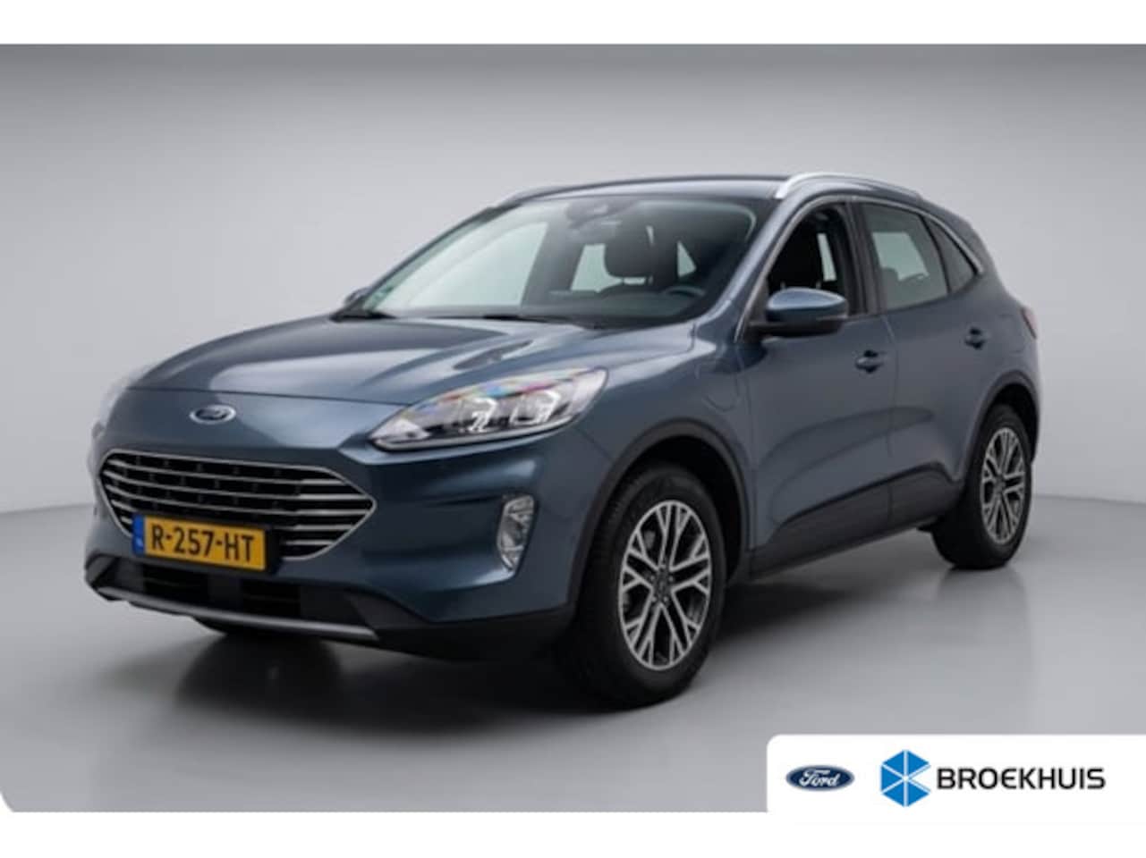 Ford Kuga - 2.5 PHEV Titanium | Stoel-/stuurverwarming | Voorruitverwarming | Camera | Climate Control - AutoWereld.nl