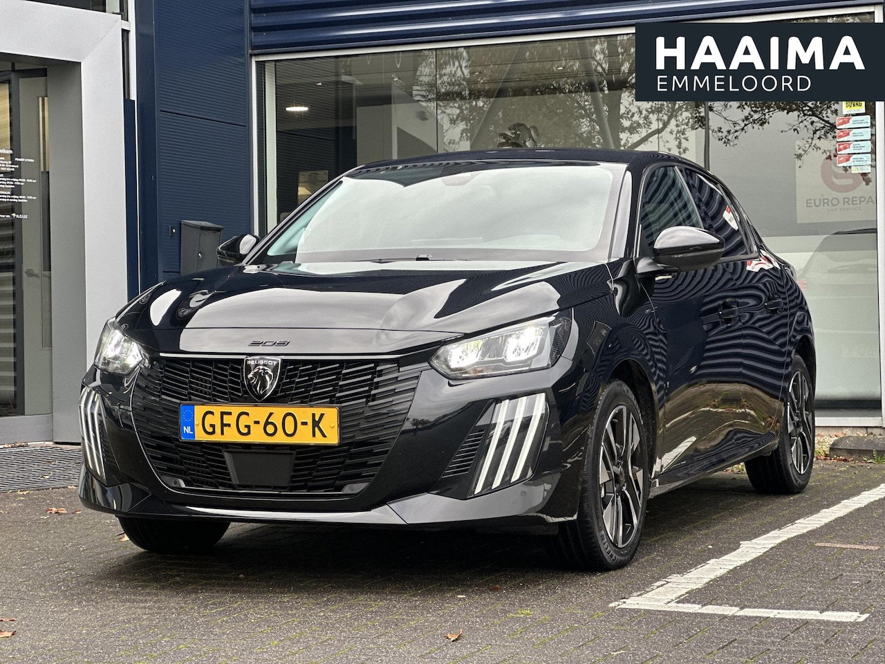 Peugeot 208 - Hybrid 100pk e-DCS6 Allure | Adaptieve Cruise Control | Parkeercamera/-sensoren | Apple Ca - AutoWereld.nl