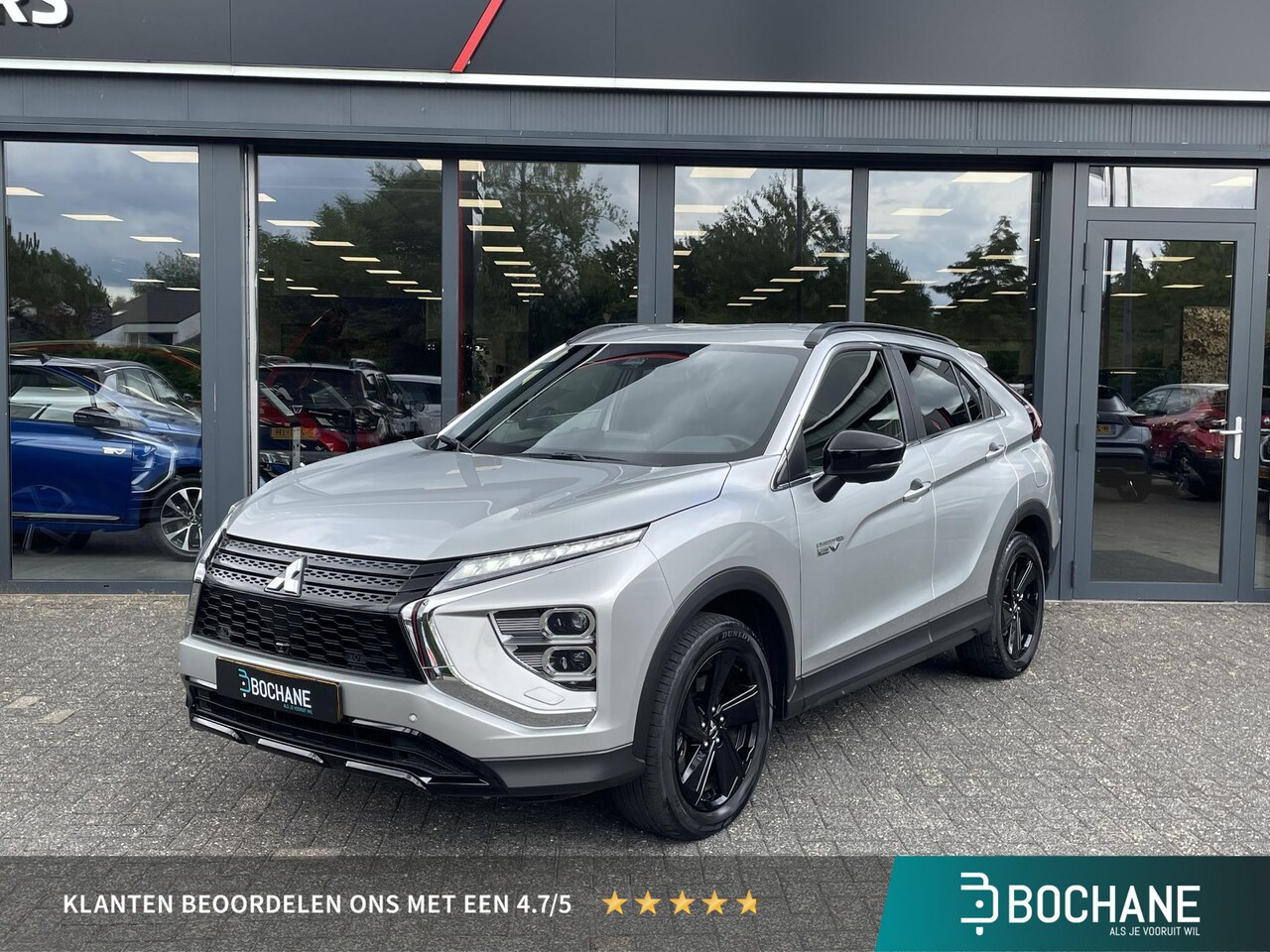 Mitsubishi Eclipse Cross - 2.4 PHEV Black Edition | Adaptive Cruise Control | 360° Camera | Navigatie | Stoelverwarmi - AutoWereld.nl
