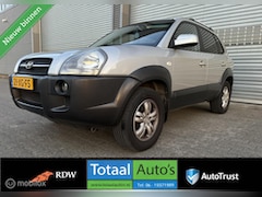Hyundai Tucson - 2.0i Style*AIRCO*CRUISE*TREKH*APK 22-05-2027