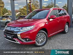 Mitsubishi Outlander - 2.4 PHEV Intense S | Navigatie | Trekhaak |