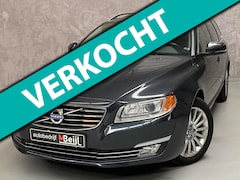 Volvo V70 - 2.0 D4 Summum /Schuifdak /Stoelverwarming /Parkeersensoren