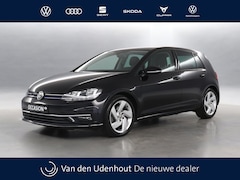 Volkswagen Golf - 1.5 TSI 130pk Comfortline / Navigatie / Parkeersensoren