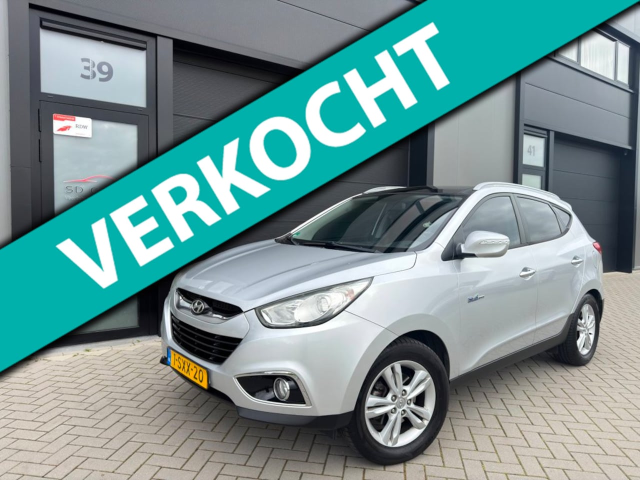 Hyundai ix35 - 1.6i GDI Style|Weinig km|Pano|Airco|Keyless|THK - AutoWereld.nl
